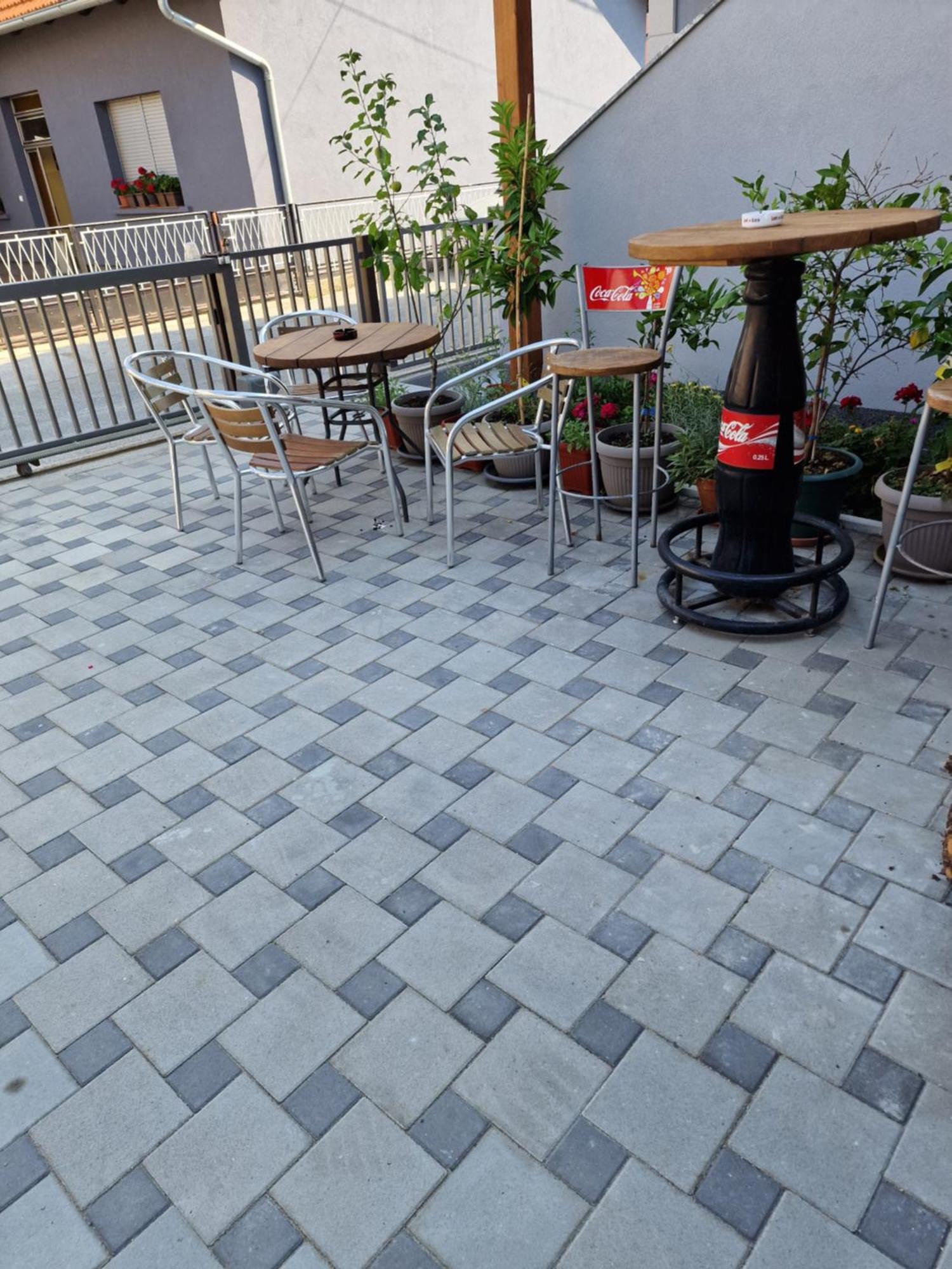 Ferienwohnung Studio Apartman Lorena Zagreb Exterior foto